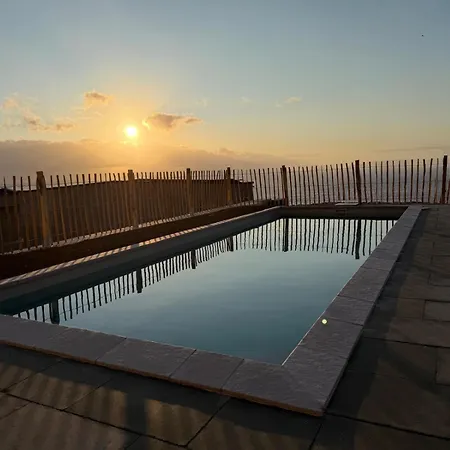 Дом отдыха Aldeia Sea View & Pool ! Adult Only ! Канису